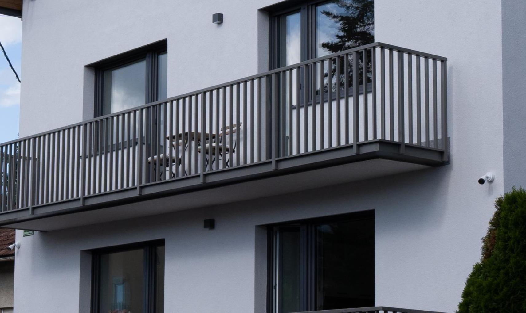 Residence Black&White ليوبليانا المظهر الخارجي الصورة