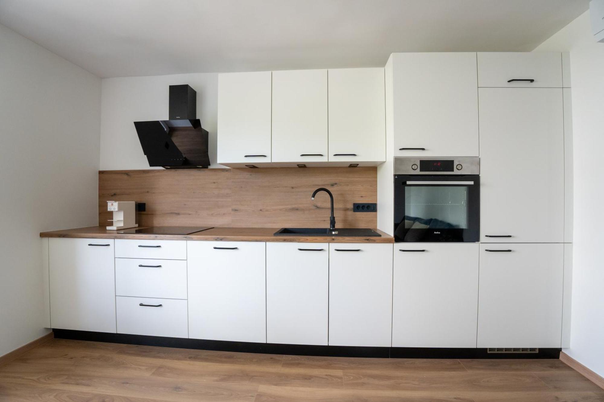 Residence Black&White ليوبليانا الغرفة الصورة