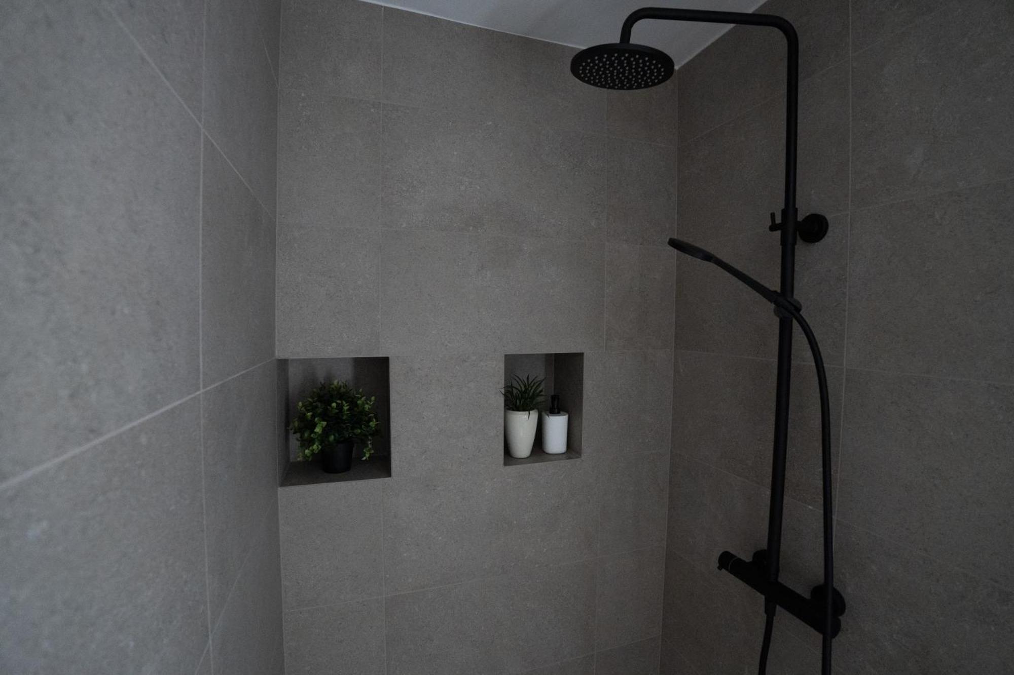 Residence Black&White ليوبليانا المظهر الخارجي الصورة